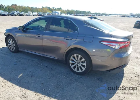 2020 Toyota Camry Le from USA, damaged, VIN 4T1C11AK8LU909841
